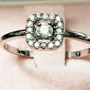 2.5 diamond engagement ring