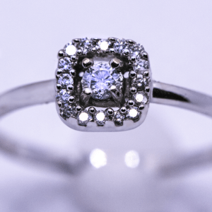 2.5 diamond engagement ring