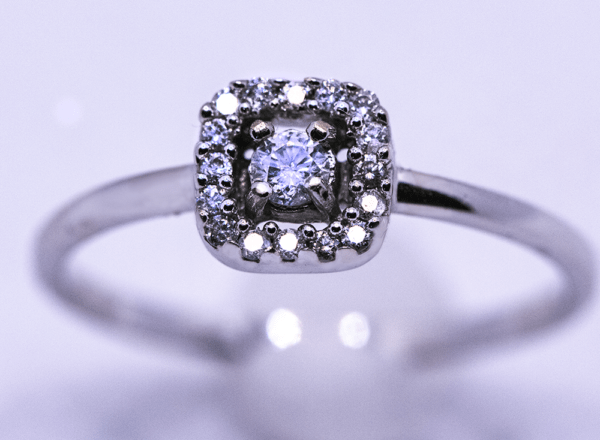 2.5 diamond engagement ring