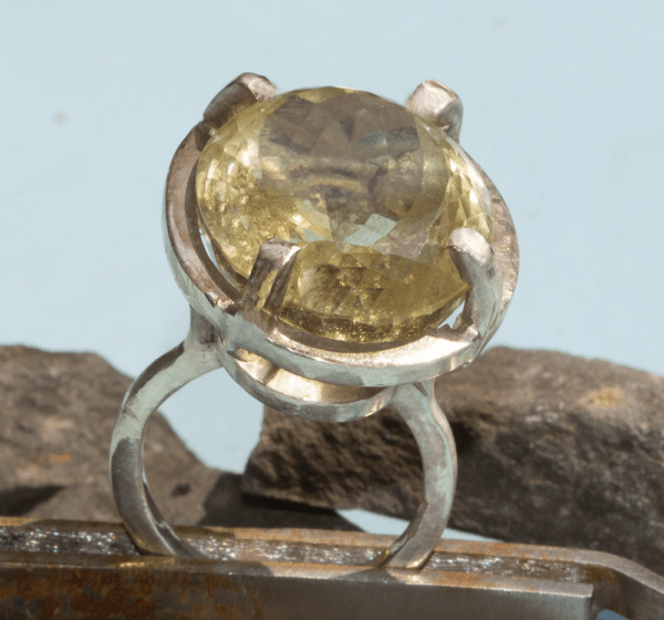 Lemon Quartz Ring