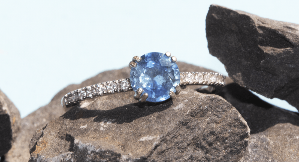 .85ct Sapphire Engagement Ring
